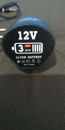 Bateria 12v para ferramentas elétricas.