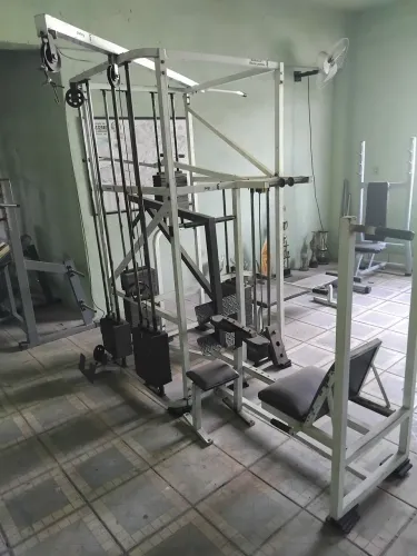 Máquinas de musculação