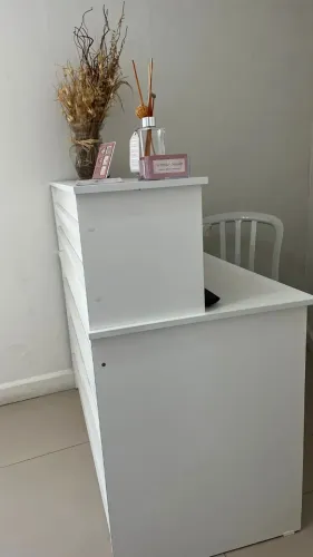 Balcão de Loja com duas gavetas com chave