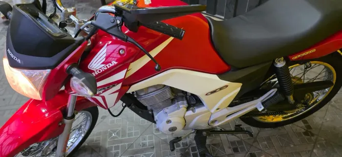Titan 160 2015