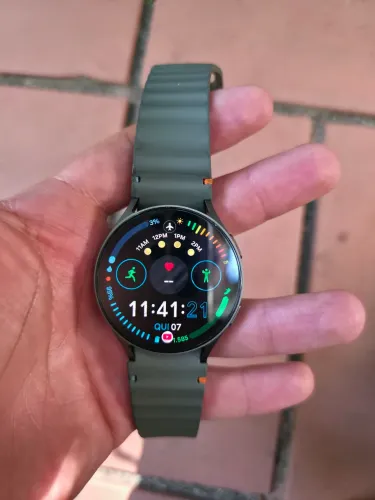 Vendo Galaxy watch 7 (44mm - BT)