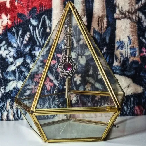 Colar harry potter com expositor 