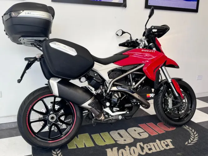 Ducati Hyperstrada 821 2016 - 2º Dono - Completa com Baús
