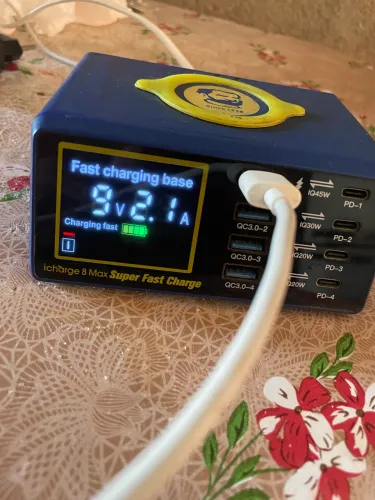 ? Carregador de bancada 8 portas Max Super Fast Charge Seminovo
