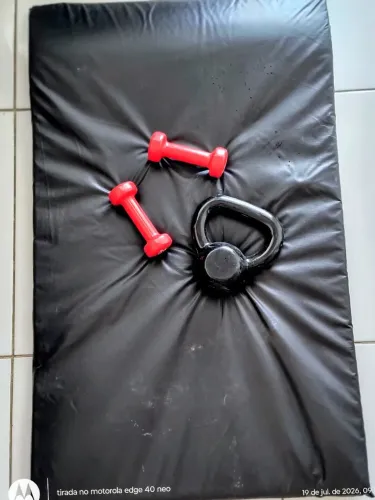 Kit treino halteres 1kg kettlebells 4kg