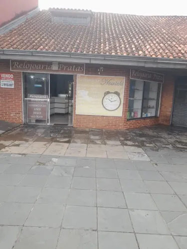Vendo imóvel comercial no Bairro Alto. Direto com o proprietário- fone *