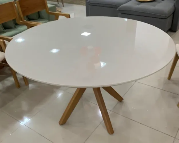 Mesa de Jantar Redonda 1,35 NOVO