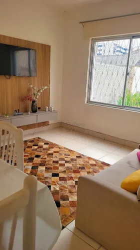 Apartamento mobiliado no Edifício Parati em Frente à UCPel