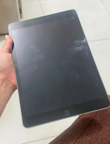 iPad 9º geração WI-FI 64GB cinza