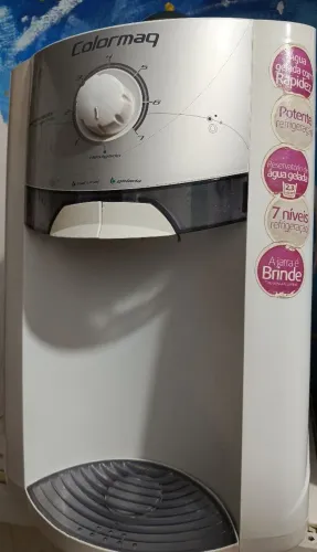 Bebedouro elétrico