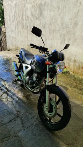 Cbx Twister 250 a venda