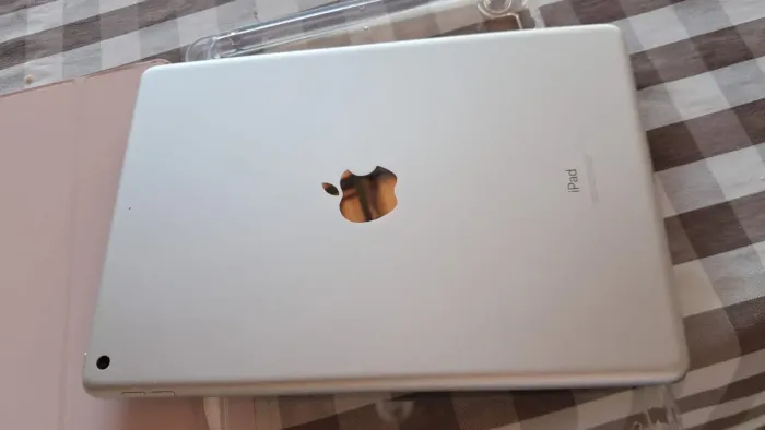 Ipad 9º geração/ 64gb