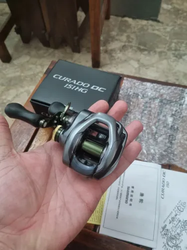 Shimano curado dc 151 hg 