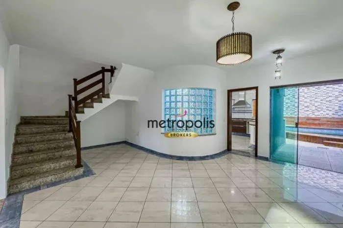 Sobrado com 3 dormitórios à venda, 350 m² por R$ 1.700.000,00 - Parque dos Pássaros - São