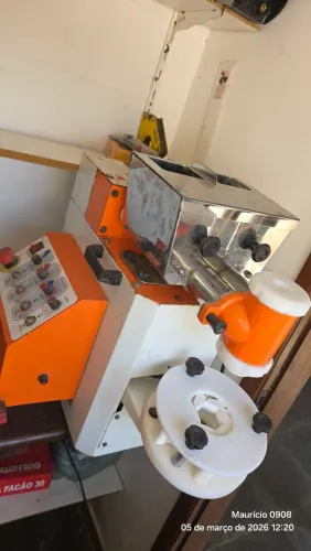 Produza até 1.800 Salgados por Hora! Máquina Compacta Print Completa à Venda