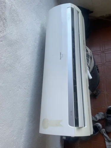 Ar condicionado de 22 mil btus midea