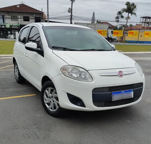 Fiat Palio Attractive 1.0 EVO Fire Flex 8V 5P 2016