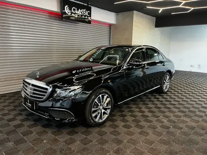 Mercedes-Benz E-250 Exclusive 2.0 TB 211cv Aut. 2017