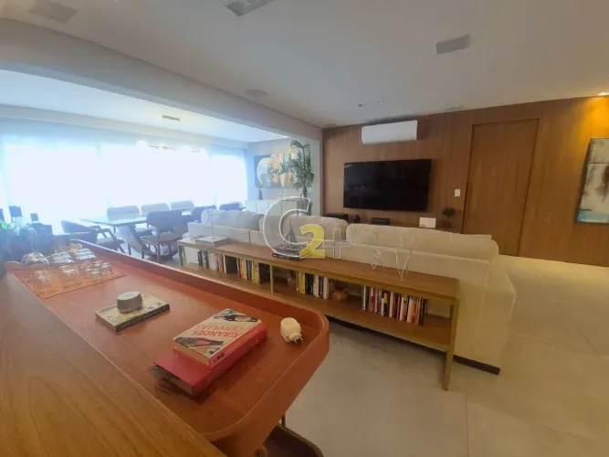 Apartamento para locação no Butantã 3 suítes, 2 vagasv de garagem