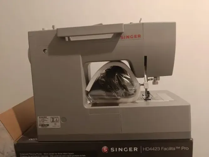 Máquina de custura