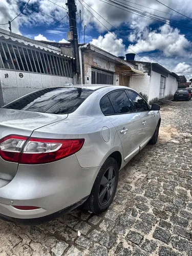 Renault Fluence Sed. Dynamique 2.0 16V Flex Aut. 2013