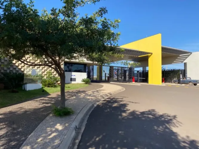 Terreno â venda no condomínio Residencial Cidade Jardim em Bauru-SP.
