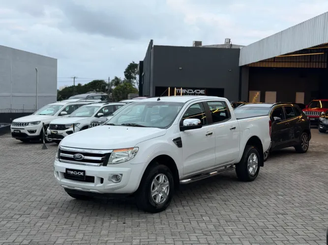 Ford Ranger XLT 2.5 16V 4X2 CD Flex 2016