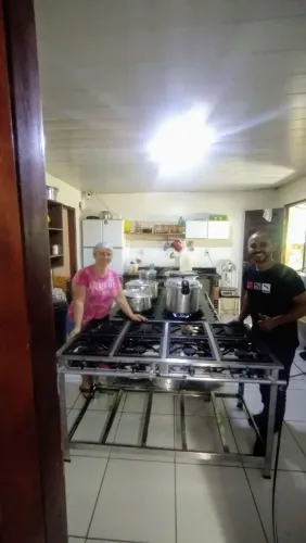 FOGÃO INDÚSTRIAL A GÁS INOX 08 BOCAS ALTA PRESSÃO VENÂNCIO