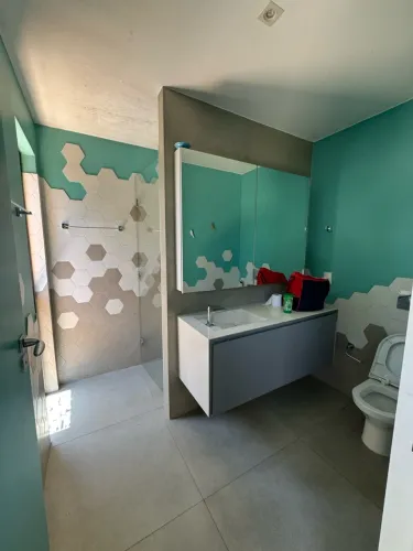 Pia em porcelanato