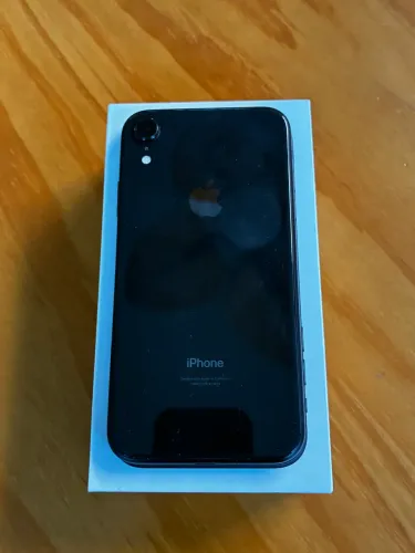 iPhone XR 64GB