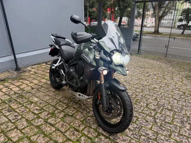 Vendo ou troco carro ou moto 
