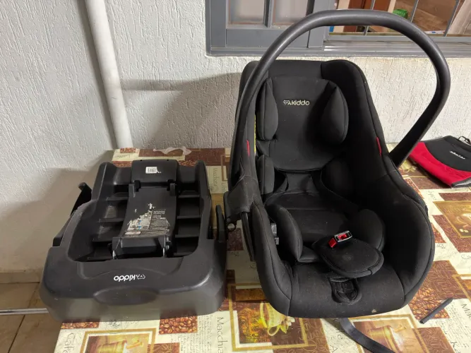 Bebê conforto + Base
