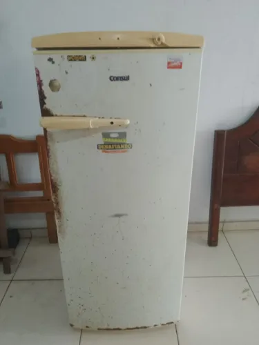 Geladeira usada entrega gratis 