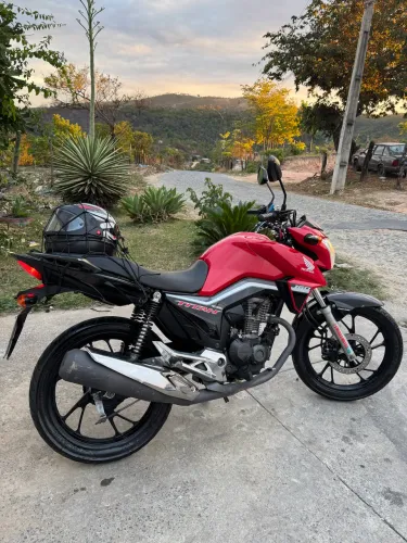 Titan 160 único dono