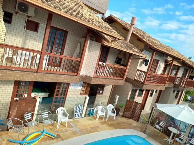 Pousada para vender na Barra da Lagoa com 10 Apartamentos, FLORIANÓPOLIS SC