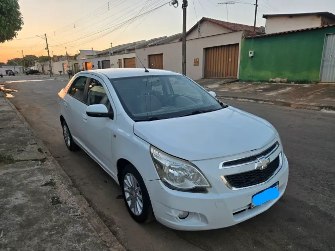 Chevrolet Cobalt LTZ 1.4 8V Flexpower/econoflex 4P 2013