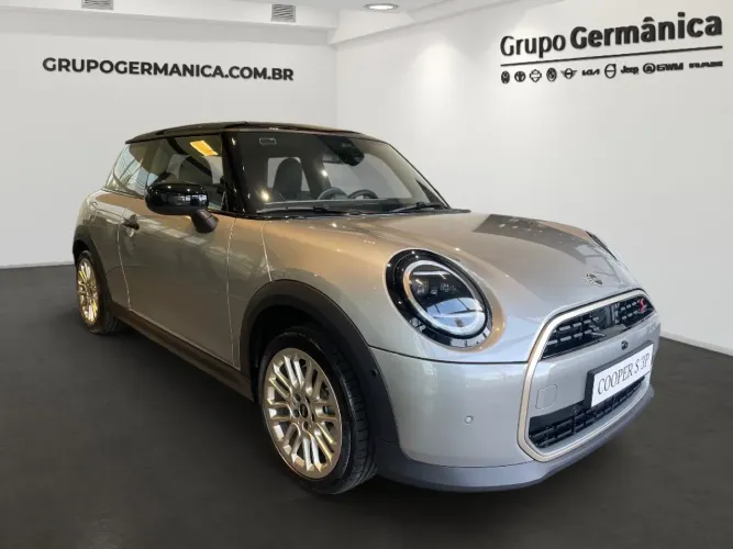 Mini Cooper 2.0 16V Twinpower Gasolina S 4P Steptronic 2026