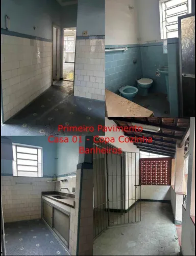 Ótima oportunidade, 3 casas em 1 terreno de 500m2, com vaga para 10 carros.