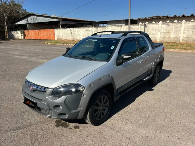 Fiat Strada Adventure1.8/ 1.8 Locker Flex CD 2020