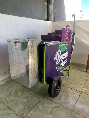 Carrinho de açaí 