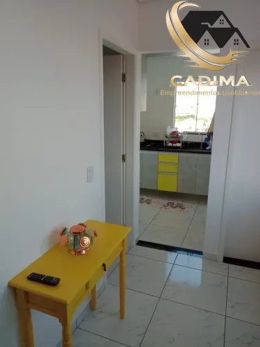 Apartamento no metro Guilhermina Esperança!
