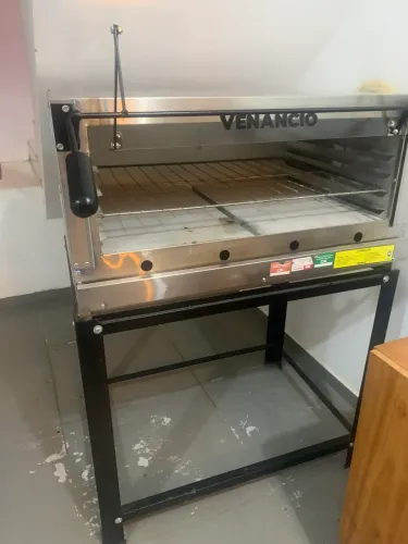 Forno Venâncio 155L novo 