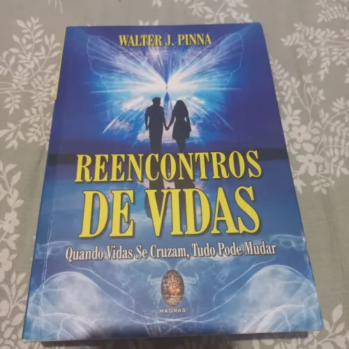 Livro Reencontro de vidas (Walter J. Pinna) Madras