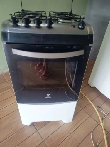 Fogão Eletrolux TD ok só usar entrega a combinar enteressado chama