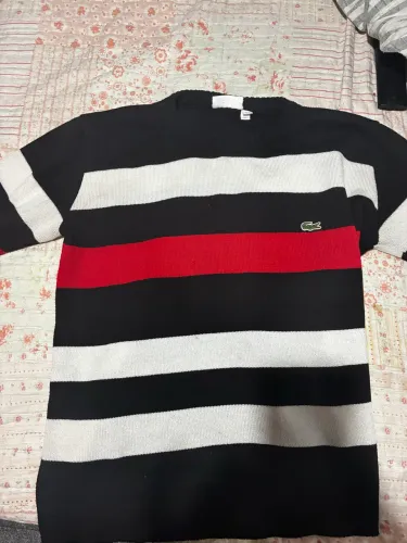 suéter lacoste 
