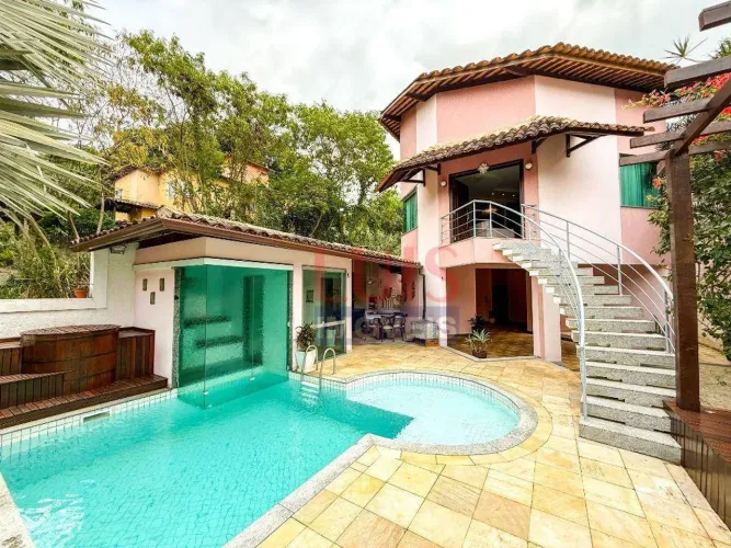 Casa com 4 dormitórios para alugar, 367 m² por R$ 11.750,00/mês - Itaipu - Niterói/RJ