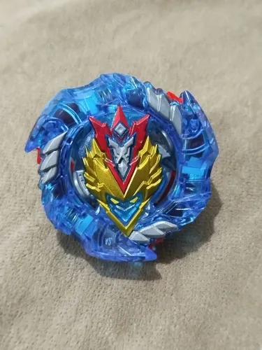 Beyblade Burst Cho-Z Valkyrie Takara Tomy