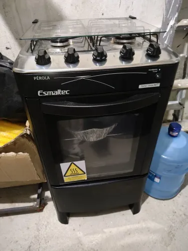 Fogão Esmaltec novo