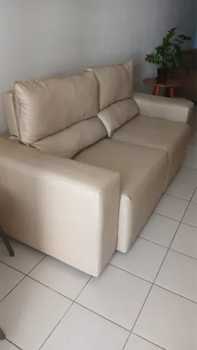 Sofá retrátil