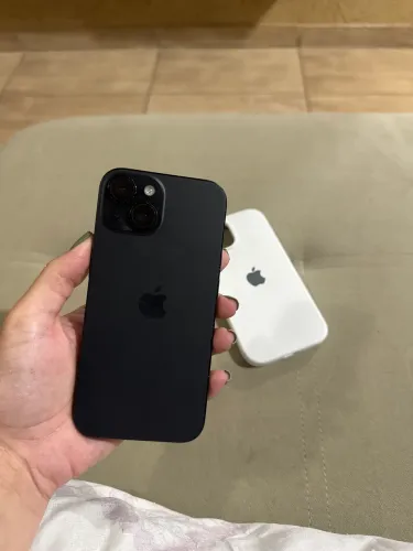IPHONE 15 128 GB